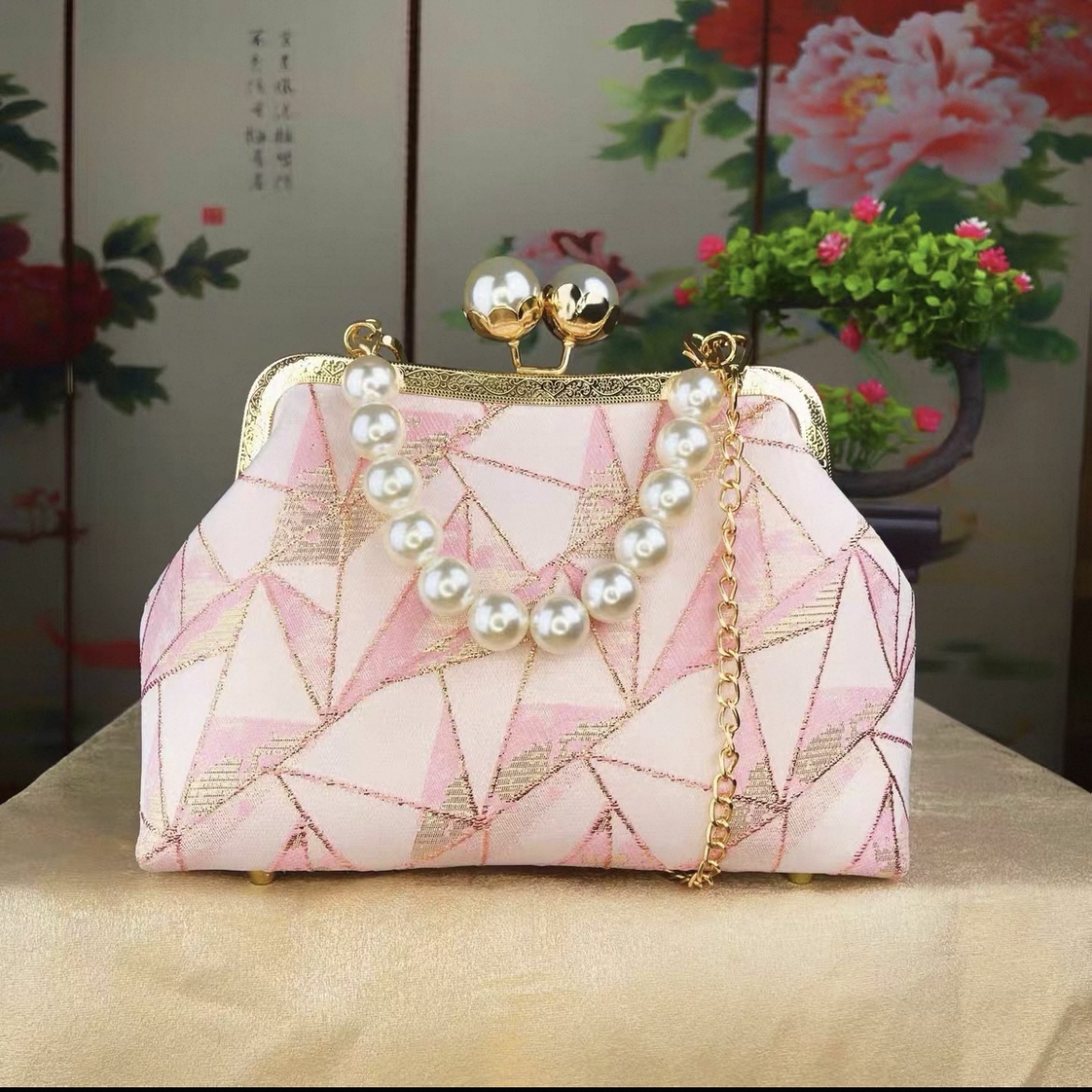 Geometric Embroidered Evening Clutch Bags - Embroidery wholesale product photo